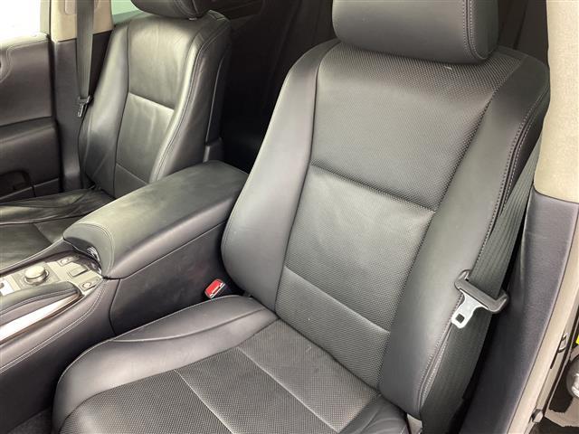 ＬＳ ＬＳ６００ｈ　バージョンＣ　Ｉパッケージ　ムーンルーフ　三眼ＬＥＤヘッドライト　純正１２．３型ナビ　バックカメラ　ＥＴＣ２．０　レザーシート　シートヒーター　シートベンチレーション　ポジションメモリー　リア電動サンシェード　電動コーナーポール（35枚目）