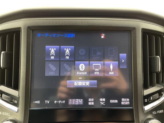 クラウンハイブリッド アスリートＳ　Ｊ－フロンティア　純正８型ナビ　バックカメラ　ビルトインＥＴＣ　ドラレコ　ハーフレザーシート　シートヒーター　ステアリングヒーター　ＨＩＤヘッドライト　オートライト　衝突被害軽減ブレーキ　追従クルーズコントロール　禁煙（17枚目）