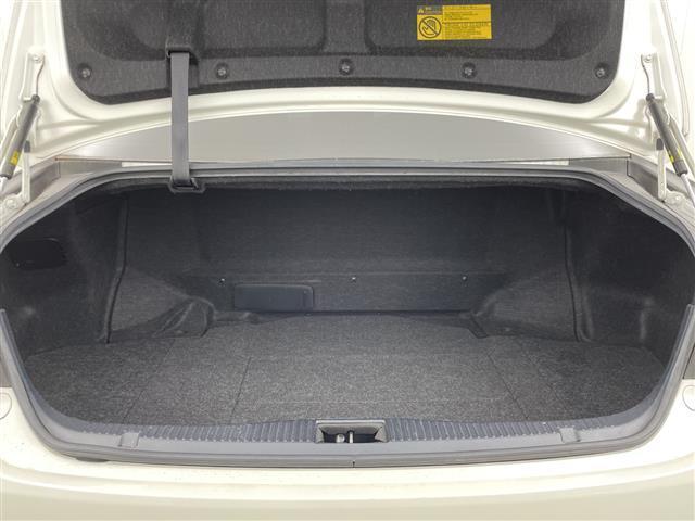 クラウンハイブリッド アスリートＳ　Ｊ－フロンティア　純正８型ナビ　バックカメラ　ビルトインＥＴＣ　ドラレコ　ハーフレザーシート　シートヒーター　ステアリングヒーター　ＨＩＤヘッドライト　オートライト　衝突被害軽減ブレーキ　追従クルーズコントロール　禁煙（38枚目）