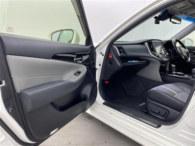 クラウンハイブリッド アスリートＳ　Ｊ－フロンティア　純正８型ナビ　バックカメラ　ビルトインＥＴＣ　ドラレコ　ハーフレザーシート　シートヒーター　ステアリングヒーター　ＨＩＤヘッドライト　オートライト　衝突被害軽減ブレーキ　追従クルーズコントロール　禁煙（39枚目）