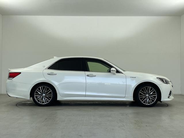 クラウンハイブリッド アスリートＳ　Ｊ－フロンティア　純正８型ナビ　バックカメラ　ビルトインＥＴＣ　ドラレコ　ハーフレザーシート　シートヒーター　ステアリングヒーター　ＨＩＤヘッドライト　オートライト　衝突被害軽減ブレーキ　追従クルーズコントロール　禁煙（46枚目）