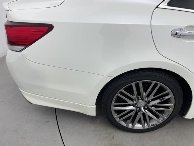 クラウンハイブリッド アスリートＳ　Ｊ－フロンティア　純正８型ナビ　バックカメラ　ビルトインＥＴＣ　ドラレコ　ハーフレザーシート　シートヒーター　ステアリングヒーター　ＨＩＤヘッドライト　オートライト　衝突被害軽減ブレーキ　追従クルーズコントロール　禁煙（61枚目）