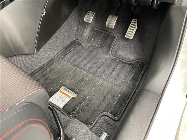 スイフトスポーツ ベースグレード 6速MT ディスプレイオーディオ CD DVD ETC シートヒーター 衝突被害軽減システム 追従クルーズコントロール レーンアシスト オートライト LEDヘッドライト フォグランプ 禁煙車(41枚目)