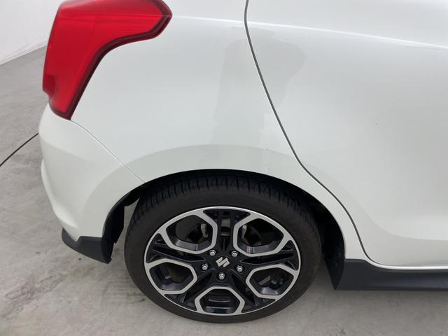 スイフトスポーツ ベースグレード 6速MT ディスプレイオーディオ CD DVD ETC シートヒーター 衝突被害軽減システム 追従クルーズコントロール レーンアシスト オートライト LEDヘッドライト フォグランプ 禁煙車(60枚目)