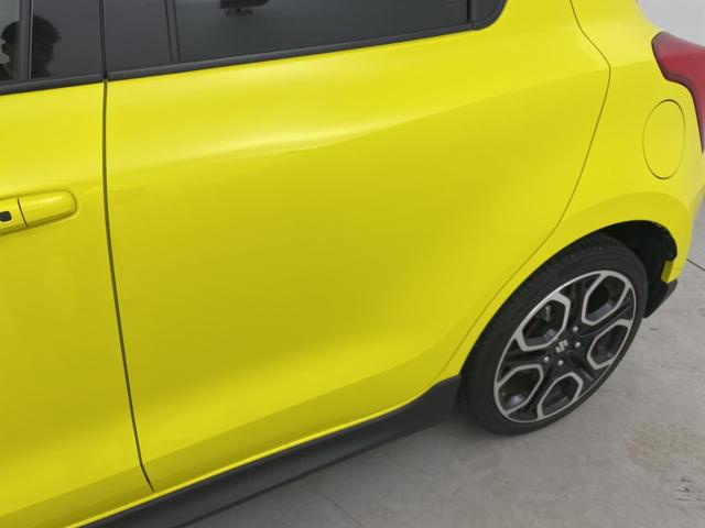 �w�R���t�H�[�g�K�[�h�x�̓t�@�u���b�N�E�R���r�E���U�[�̂R�p�b�P�[�W�����p�ӁB�V�[�g��V����A�t���A�}�b�g�����G�}�ŃR�[�e�B���O���h���E�������ʂ����҂ł��A���N����A���Ԃɂ������߂ł��鏤�i�ł��B