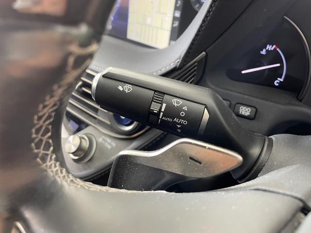 ＬＳ ＬＳ５００ｈ　エグゼクティブ　ムーンルーフ　マークレビンソン　純正１２．３型ＳＤナビ　パノラミックビューモニター　１１型リヤエンターテインメントシステム　レクサスセーフティシステム＋Ａ　デジタルインナーミラー　パワーシート　禁煙車（43枚目）