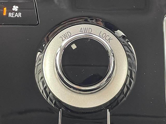 デリカＤ：５ シャモニー　登録済未使用車　デリカＤ：５専用１１インチナビ　１２．８インチフリップダウンモニター　マルチアラウンドモニター　両側パワースライドドア　エレクトリックテールゲート　ｅアシスト　ハーフレザーシート（28枚目）