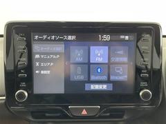 【ディスプレイオーディオ】スマホに接続すれば「Ａｐｐｌｅ　ＣａｒＰｌａｙ」または「Ａｎｄｒｏｉｄ　Ａｕｔｏ」から、アプリのナビや電話・メッセージ・音楽などが利用できます！ 5