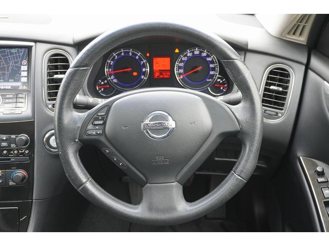 スカイラインクロスオーバー ３７０ＧＴ　バックモニター　スマキー　ＤＶＤ再生　キーレスエントリー　パワーウィンドウ　パワーステアリング　衝突安全ボディ　電動格納ミラー　ＥＴＣ　オートエアコン　寒冷地仕様　ＨＤＤナビ　Ｂｌｕｅｔｏｏｔｈ音楽（11枚目）