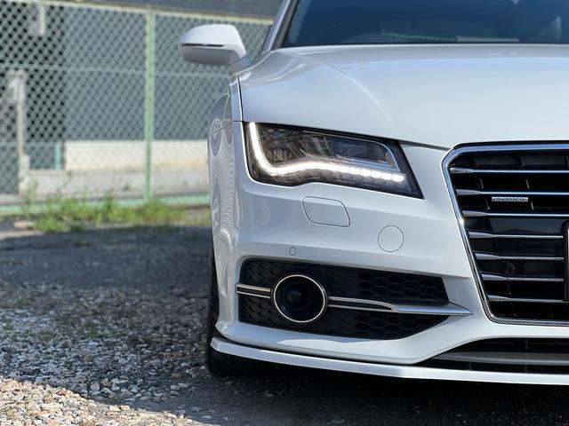 Ａ７スポーツバック ３．０ＴＦＳＩクワトロ　Ｓラインパッケージ　ＫＷ車高調／後期テールランプ／フロントリップ／２０インチＡＷ（6枚目）