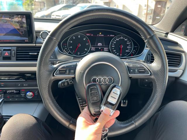 Ａ７スポーツバック ３．０ＴＦＳＩクワトロ　Ｓラインパッケージ　ＫＷ車高調／後期テールランプ／フロントリップ／２０インチＡＷ（17枚目）