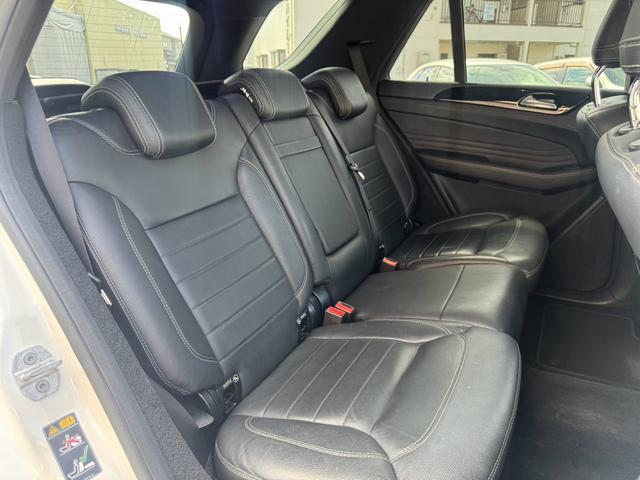 Ｍクラス ＭＬ３５０　ブルーテック　４マチック　ＡＭＧスポーツパッケージ／ＡＭＧエクスクルーシブパッケージ／パノラマサンルーフ／全席シートヒーター／Ｂｌｕｅｔｏｏｔｈ接続（8枚目）