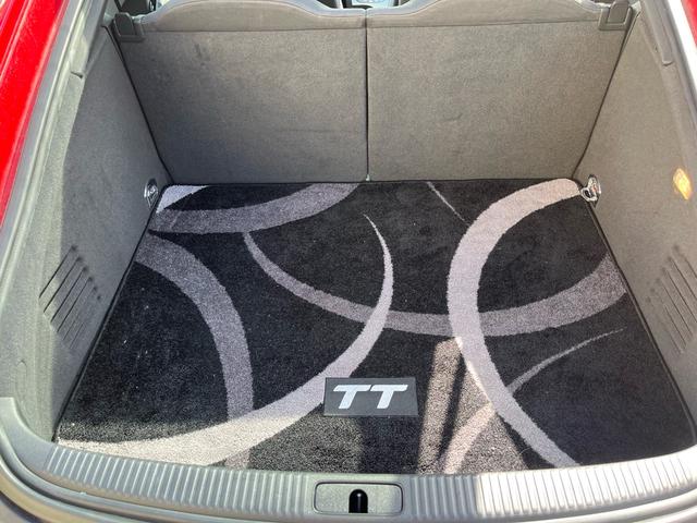 ＴＴクーペ ２．０ＴＦＳＩ　クワトロ　４ＷＤ　禁煙　ナビ　Ｂｌｕｅｔｏｏｔｈ　ＴＶ　バクカメラ　ドラレコ　ＥＴＣ　オートライト　純正アルミ　電格ミラー　オートエアコン　パワーシート（13枚目）