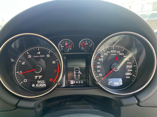 ＴＴクーペ ２．０ＴＦＳＩ　クワトロ　４ＷＤ　禁煙　ナビ　Ｂｌｕｅｔｏｏｔｈ　ＴＶ　バクカメラ　ドラレコ　ＥＴＣ　オートライト　純正アルミ　電格ミラー　オートエアコン　パワーシート（30枚目）