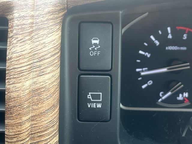 ハイエースバン ロングスーパーGL 車中泊 ビッグXナビ Bluetooth フリップダウンモニター 全方位モニター ウッド調ステアリング ウッド調インパネ 茶レザーシート ベッドキッド デジタルインナーミラー(25枚目)