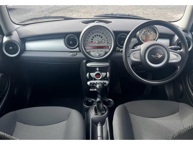 MINI クーパー 車検R9年7月/ETC/ツートンカラー(6枚目)