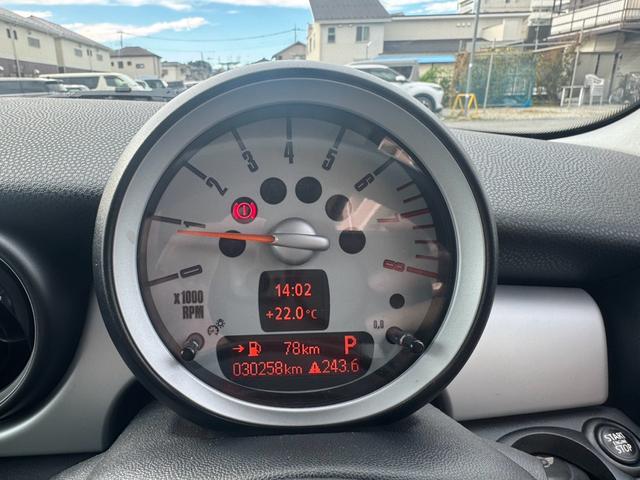 MINI クーパー 車検R9年7月/ETC/ツートンカラー(10枚目)