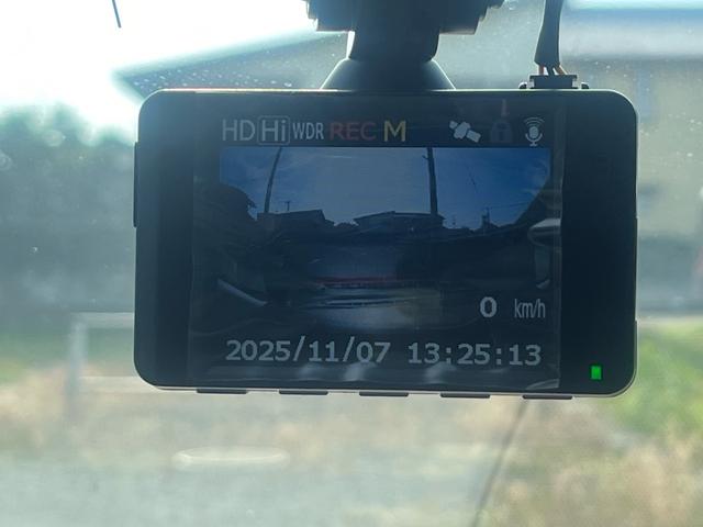 アテンザセダン ＸＤ　ＭＴ　ディーゼル　禁煙車　純正ナビ　バックカメラ　ＴＶ　　ＣＤ／ＤＶＤ　Ｂｌｕｅｔｏｏｔｈ　ヘッドアップディスプレイ　ドライブレコーダー　ＥＴＣ　　電子サイドブレーキ　１９インチＡＷ（33枚目）