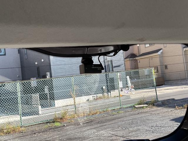 ノート １５Ｘ　ニスモエアロ　社外ナビ　車検Ｒ９年５月　ＴＶ　ＥＴＣ　１６インチＡＷ　禁煙車（16枚目）