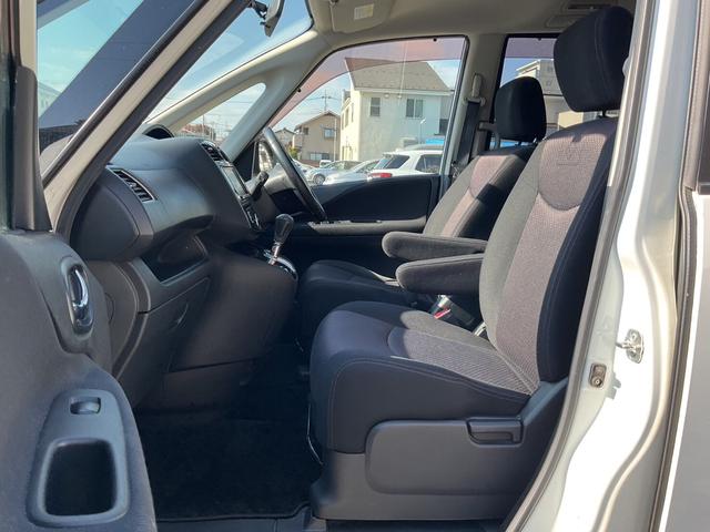 セレナ ハイウェイスター　ナビ　フリップダウンモニター　両側パワースライドドア　バックモニター　フルセグＴＶ　ＥＴＣ（9枚目）