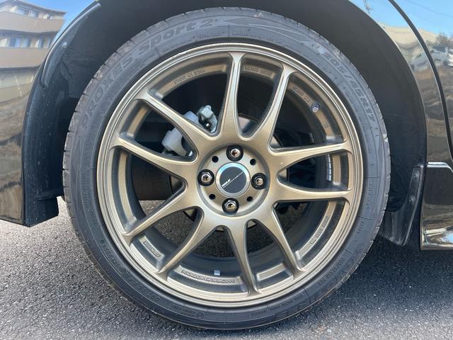 ノート ニスモ　Ｓ　ワンオーナー車　禁煙車　ＷＯＲＫアルミ　ＳＤナビ　Ｂｌｕｅｔｏｏｔｈ　バックモニター　ドラレコ　レーダー探知機　ＥＴＣ車載器　フルセグ地デジ　ハーフレザーシート　フルオートエアコン　ＬＥＤへッドライト（9枚目）