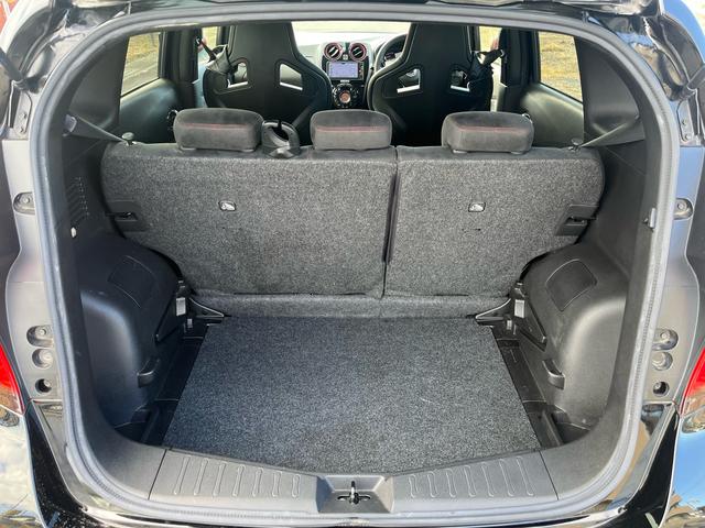 ノート ニスモ　Ｓ　ワンオーナー車　禁煙車　ＷＯＲＫアルミ　ＳＤナビ　Ｂｌｕｅｔｏｏｔｈ　バックモニター　ドラレコ　レーダー探知機　ＥＴＣ車載器　フルセグ地デジ　ハーフレザーシート　フルオートエアコン　ＬＥＤへッドライト（16枚目）