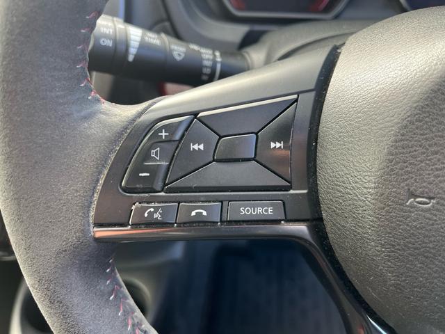 ノート ニスモ　Ｓ　ワンオーナー車　禁煙車　ＷＯＲＫアルミ　ＳＤナビ　Ｂｌｕｅｔｏｏｔｈ　バックモニター　ドラレコ　レーダー探知機　ＥＴＣ車載器　フルセグ地デジ　ハーフレザーシート　フルオートエアコン　ＬＥＤへッドライト（31枚目）