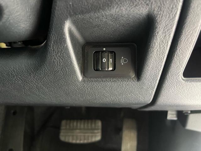 パジェロミニ アクティブフィールドエディション　距離５万キロ台　４ＷＤ　ワンオーナー　禁煙　ナビ　ＥＴＣ　　純正アルミ　ルーフキャリア　電動格納ミラー　エアコン（27枚目）