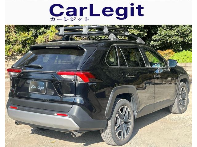 ＲＡＶ４ アドベンチャー　ＴＲＤルーフキャリア　パノラマルーフ　純正９インチナビ　バックカメラ　フルセグＴＶ　　Ｂｌｕｅｔｏｏｔｈ　ブラインドスポットモニター　前後ドライブレコーダー　ＨＯＬＤ　パワーシート　クルーズコ　ＥＴＣ（6枚目）