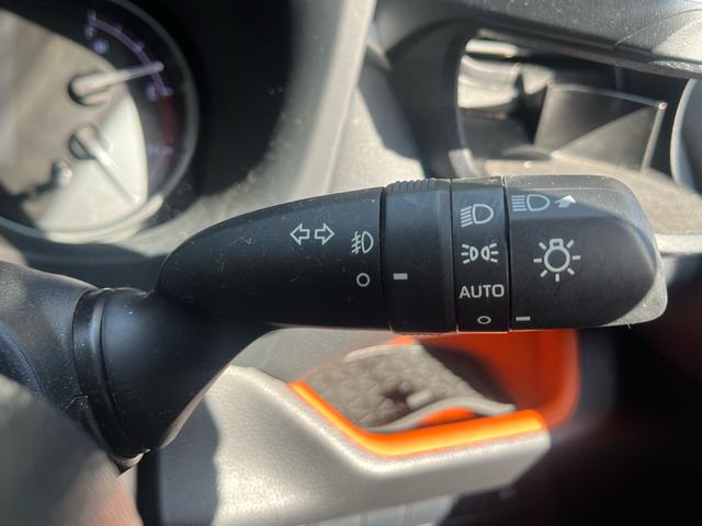 ＲＡＶ４ アドベンチャー　ＴＲＤルーフキャリア　パノラマルーフ　純正９インチナビ　バックカメラ　フルセグＴＶ　　Ｂｌｕｅｔｏｏｔｈ　ブラインドスポットモニター　前後ドライブレコーダー　ＨＯＬＤ　パワーシート　クルーズコ　ＥＴＣ（19枚目）