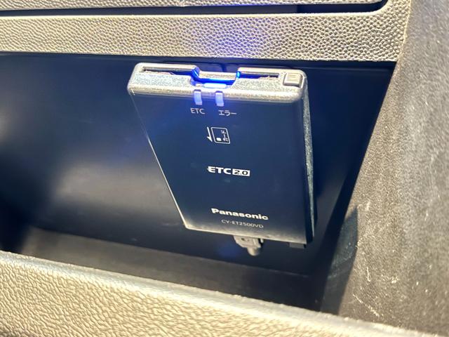デュカト 　アドリア　マトリックス５９０ＳＴ　ガス式ＦＦヒーターボイラー　３ＷＡＹ冷蔵庫　シャワー　３口ガスコンロ　ツインサブバッテリー　インバーター　カセットトイレ　マックスファン　サイドオーニング（41枚目）
