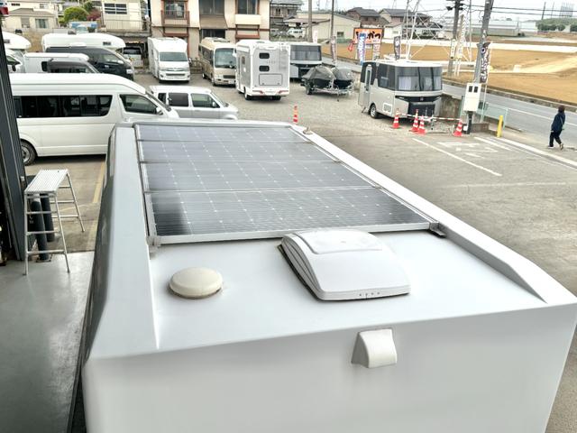 いすゞ 　Ｂｅ－ｃａｍ　日本特殊ボディー　ツバサ　ディーゼル４ＷＤ　リチウムイオンバッテリー　家庭用エアコン　ＦＦヒーター　ソーラーパネル　マルチルーム　テレビ　冷蔵庫　電子レンジ　マックスファン　電動ステップ（25枚目）