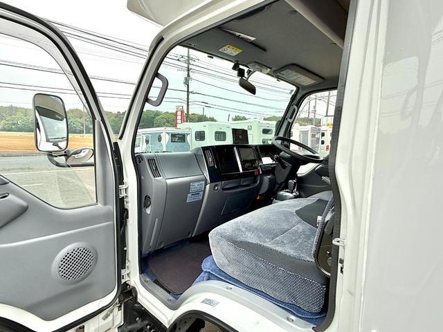 いすゞ 　Ｂｅ－ｃａｍ　日本特殊ボディー　ツバサ　ディーゼル４ＷＤ　リチウムイオンバッテリー　家庭用エアコン　ＦＦヒーター　ソーラーパネル　マルチルーム　テレビ　冷蔵庫　電子レンジ　マックスファン　電動ステップ（28枚目）