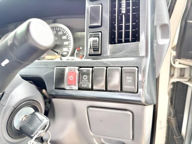 いすゞ 　Ｂｅ－ｃａｍ　日本特殊ボディー　ツバサ　ディーゼル４ＷＤ　リチウムイオンバッテリー　家庭用エアコン　ＦＦヒーター　ソーラーパネル　マルチルーム　テレビ　冷蔵庫　電子レンジ　マックスファン　電動ステップ（34枚目）