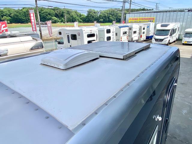 タウンエーストラック 　セキソーボディ　トム２３　４ＷＤ　ワンタッチベッド展開　マルチルーム　ＦＦヒーター　ツインサブバッテリー　走行充電　マックスファン　シンク　ソーラーパネル　１２Ｖ冷蔵庫　社外アルミ　前後ドラレコ（21枚目）