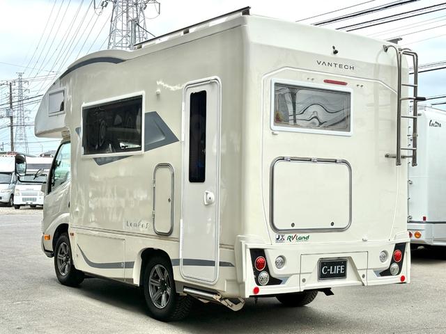 カムロード 　バンテック　コルドリーブス　ディーゼル４ＷＤ　トリプルサブバッテリー　家庭用エアコン　ＦＦヒーター　リアエントランス　マルチルーム　電子レンジ　シンク　カセットガスコンロ　ルーフベント　インバーター（20枚目）