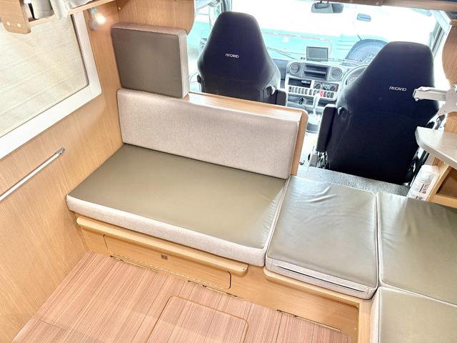 カムロード 　バンテック　コルドリーブス　ディーゼル４ＷＤ　トリプルサブバッテリー　家庭用エアコン　ＦＦヒーター　リアエントランス　マルチルーム　電子レンジ　シンク　カセットガスコンロ　ルーフベント　インバーター（65枚目）
