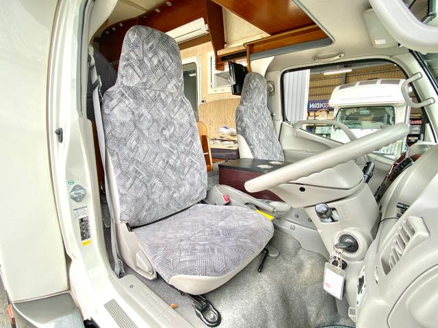 カムロード 　バンテック　ジル５２０　ディーゼル４ＷＤ　ワンオーナー　家庭用エアコン　トリプルサブバッテリー　ソーラーパネル　サイドオーニング　温水ボイラー　電動マックスファン　ＦＦヒーター　マルチルーム　冷蔵庫（39枚目）