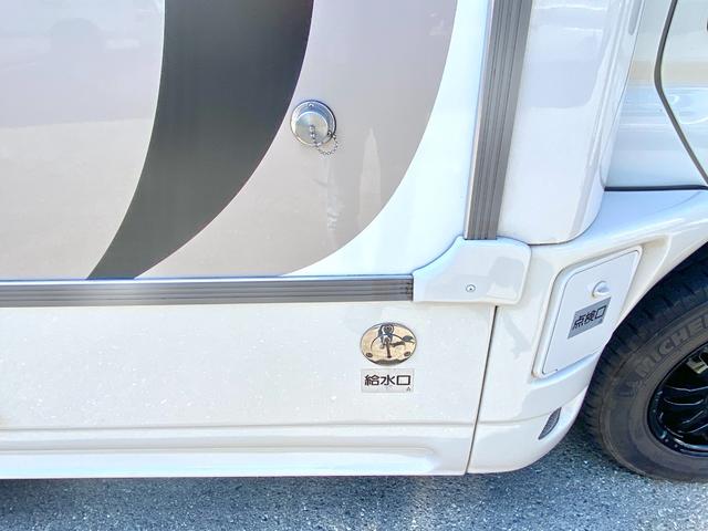 カムロード 　ナッツＲＶ　クレア５．３Ｗハイパーエボリューション　ディーゼル４ＷＤ　４００Ａｈリチウム　家庭用エアコン　温水ボイラー　ソーラーパネル　サイドオーニング　ＦＦヒーター　アラウンドビューモニター（31枚目）