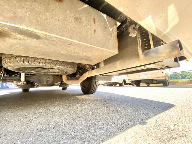 カムロード 　ナッツＲＶ　クレア５．３Ｗハイパーエボリューション　ディーゼル４ＷＤ　４００Ａｈリチウム　家庭用エアコン　温水ボイラー　ソーラーパネル　サイドオーニング　ＦＦヒーター　アラウンドビューモニター（34枚目）