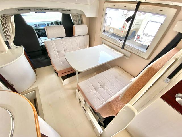 ハイエースバン 　セキソーボディ　トム２００　家庭用エアコン　ツインサブ　電子レンジ　１５００Ｗインバーター　マックスファン　前後スタビライザー　前後ショックアブソーバー　ミラー型前後ドラレコ　ソーラーパネル（4枚目）