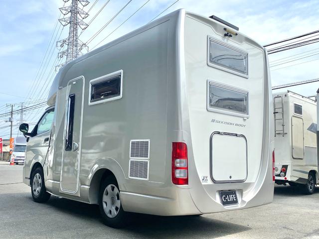 ハイエースバン 　セキソーボディ　トム２００　家庭用エアコン　ツインサブ　電子レンジ　１５００Ｗインバーター　マックスファン　前後スタビライザー　前後ショックアブソーバー　ミラー型前後ドラレコ　ソーラーパネル（17枚目）
