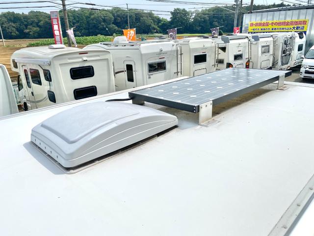 ハイエースバン 　セキソーボディ　トム２００　家庭用エアコン　ツインサブ　電子レンジ　１５００Ｗインバーター　マックスファン　前後スタビライザー　前後ショックアブソーバー　ミラー型前後ドラレコ　ソーラーパネル（23枚目）