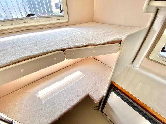ハイエースバン 　セキソーボディ　トム２００　家庭用エアコン　ツインサブ　電子レンジ　１５００Ｗインバーター　マックスファン　前後スタビライザー　前後ショックアブソーバー　ミラー型前後ドラレコ　ソーラーパネル（76枚目）
