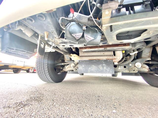 カムロード 　バンテック　コルドリーブス　ディーゼル　７名乗車　家庭用エアコン　ワンオーナー　タイベル交換済　ソーラーパネル　ＦＦヒーター　１５００Ｗインバーター　リアスタビライザー追加　防水フロア　１２Ｖ冷蔵庫（23枚目）