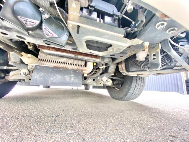 カムロード 　バンテック　コルドリーブス　ディーゼル　７名乗車　家庭用エアコン　ワンオーナー　タイベル交換済　ソーラーパネル　ＦＦヒーター　１５００Ｗインバーター　リアスタビライザー追加　防水フロア　１２Ｖ冷蔵庫（25枚目）