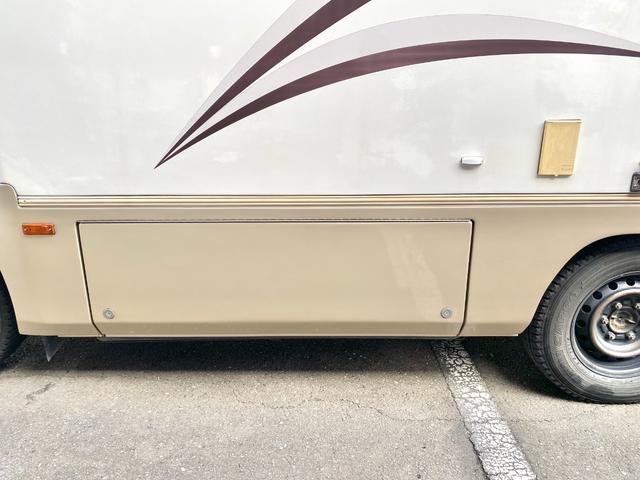 カムロード 　バンテック　コルドリーブス　ディーゼル　７名乗車　家庭用エアコン　ワンオーナー　タイベル交換済　ソーラーパネル　ＦＦヒーター　１５００Ｗインバーター　リアスタビライザー追加　防水フロア　１２Ｖ冷蔵庫（33枚目）