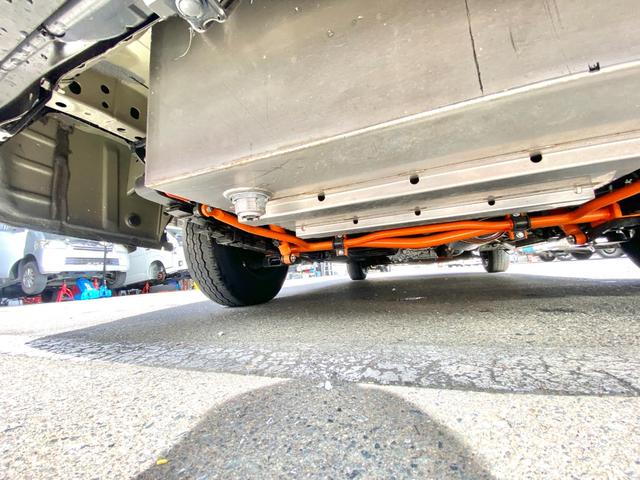 ハイエースバン スーパーＧＬ　ダークプライム　ケイワークス　オーロラエクスクルーシブ　アーチザン　４ＷＤ　リチウム５１０Ａｈ　スポットクーラー　ＦＦヒーター　前後ショック・スタビ：ユーアイビークル強化済　フリップダウンモニター　テレビ　電子レンジ（75枚目）
