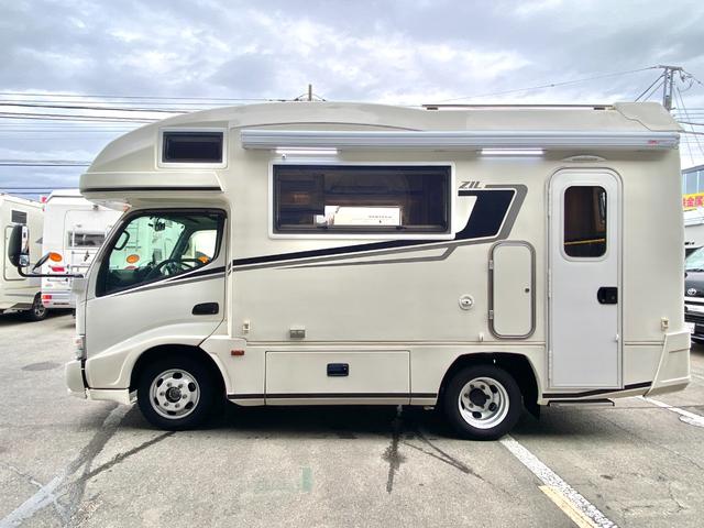 カムロード 　バンテック　ジル　７名乗車　リアダブルタイヤ　家庭用エアコン　アラウンドビューモニター　レカロシート　ワンオーナー　フローティングナビ　温水ボイラー　ＦＦヒーター　電動ステップ　ソーラーパネル（15枚目）