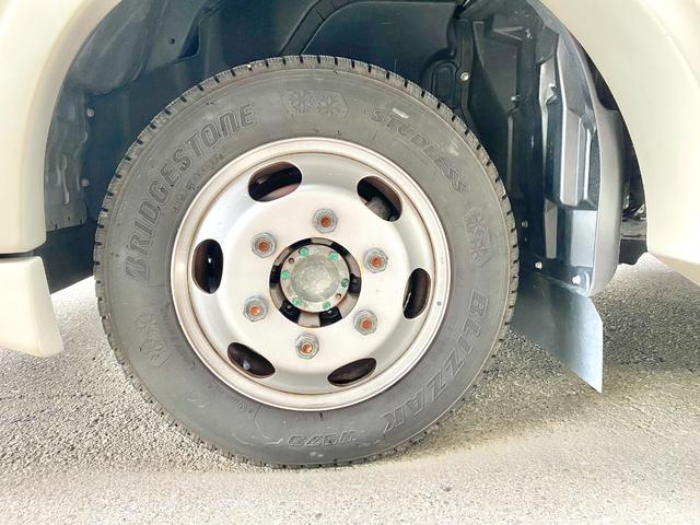 カムロード 　バンテック　ジル　７名乗車　リアダブルタイヤ　家庭用エアコン　アラウンドビューモニター　レカロシート　ワンオーナー　フローティングナビ　温水ボイラー　ＦＦヒーター　電動ステップ　ソーラーパネル（77枚目）